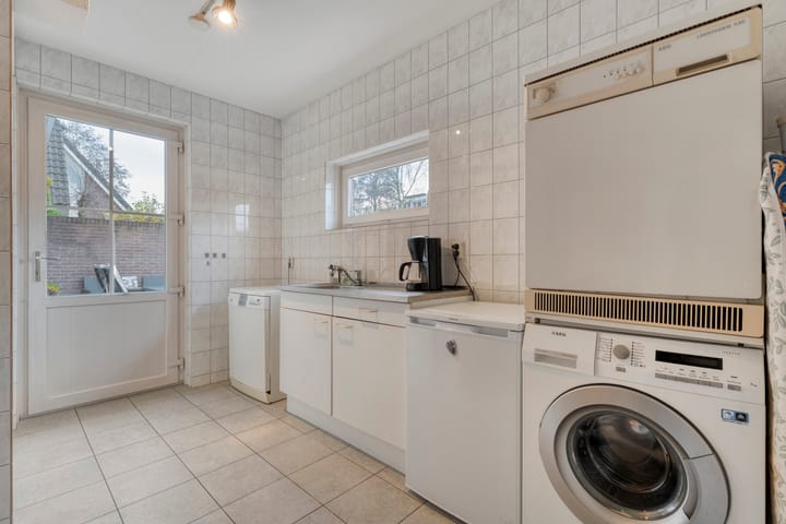 Foto 16 van Merelstraat 3