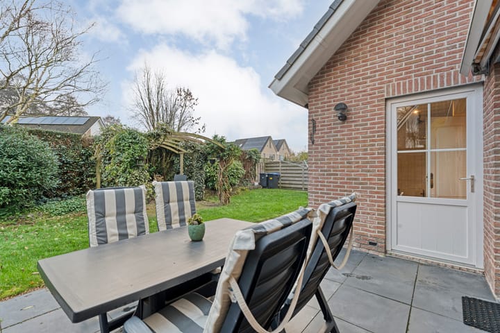 Foto 50 van Merelstraat 3