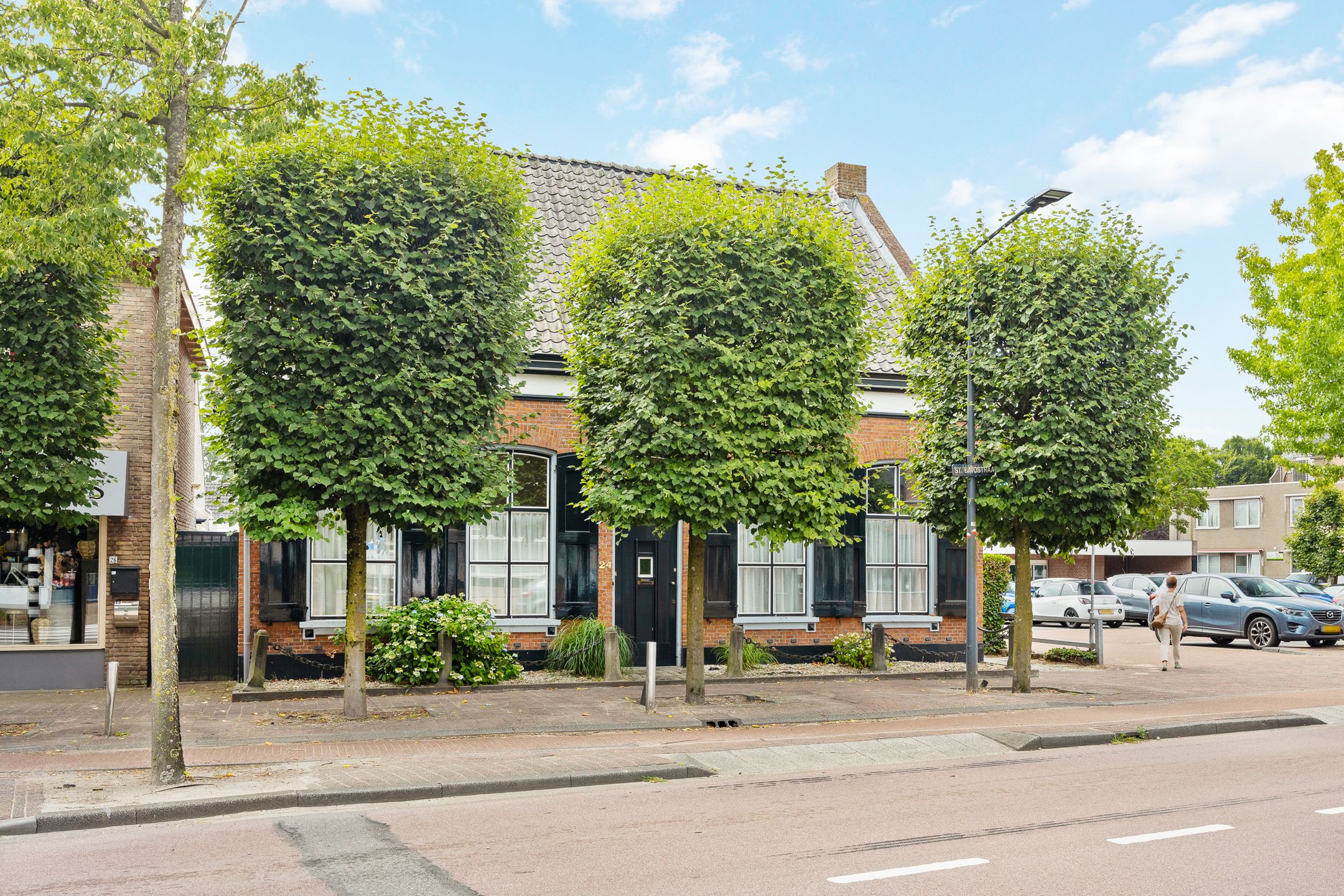 Foto 36 van Sint Bavostraat 24