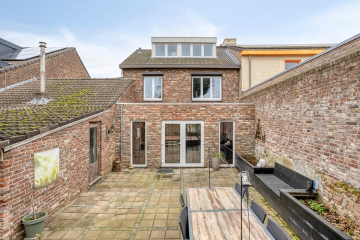 Foto 36 van Klompenstraat 10-A