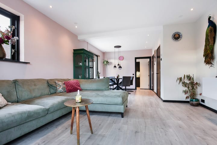 Photo 4 of Aalsmeerderweg 763