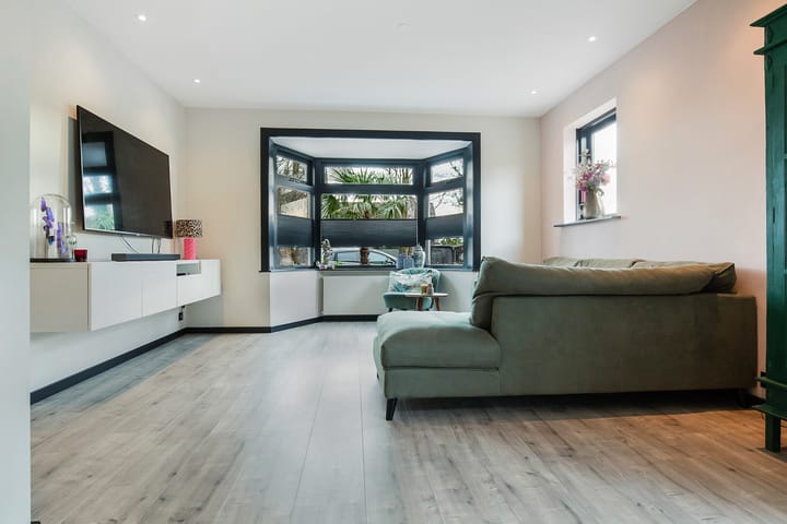 Photo 15 of Aalsmeerderweg 763