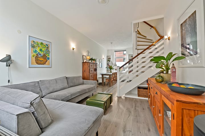 Foto 6 van Van Bleyswijckstraat 56