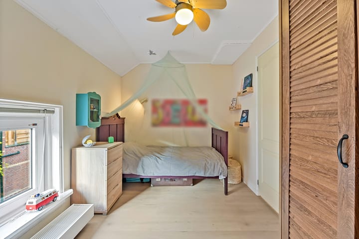 Foto 16 van Van Bleyswijckstraat 56