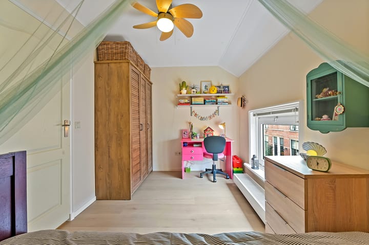 Foto 17 van Van Bleyswijckstraat 56