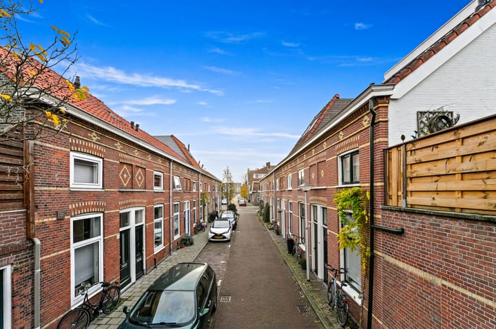 Foto 26 van Van Bleyswijckstraat 56