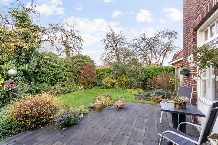 Photo 20 of Denekamperstraat 11