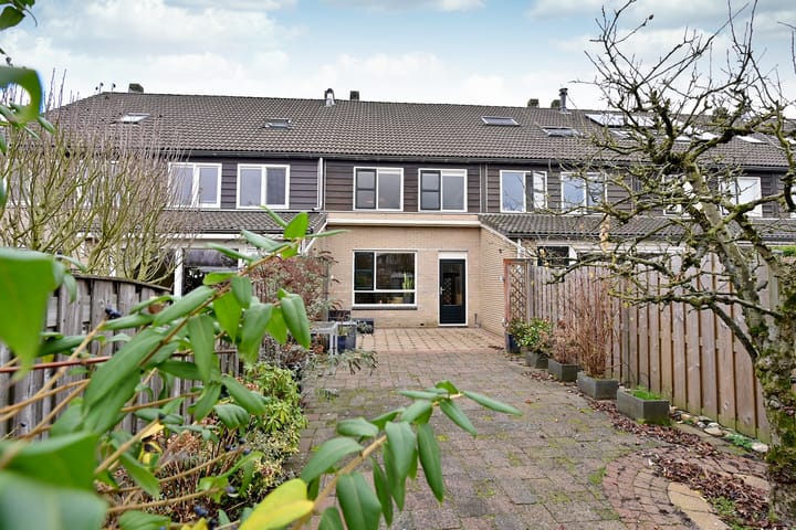 Photo 2 of Draaikom 77