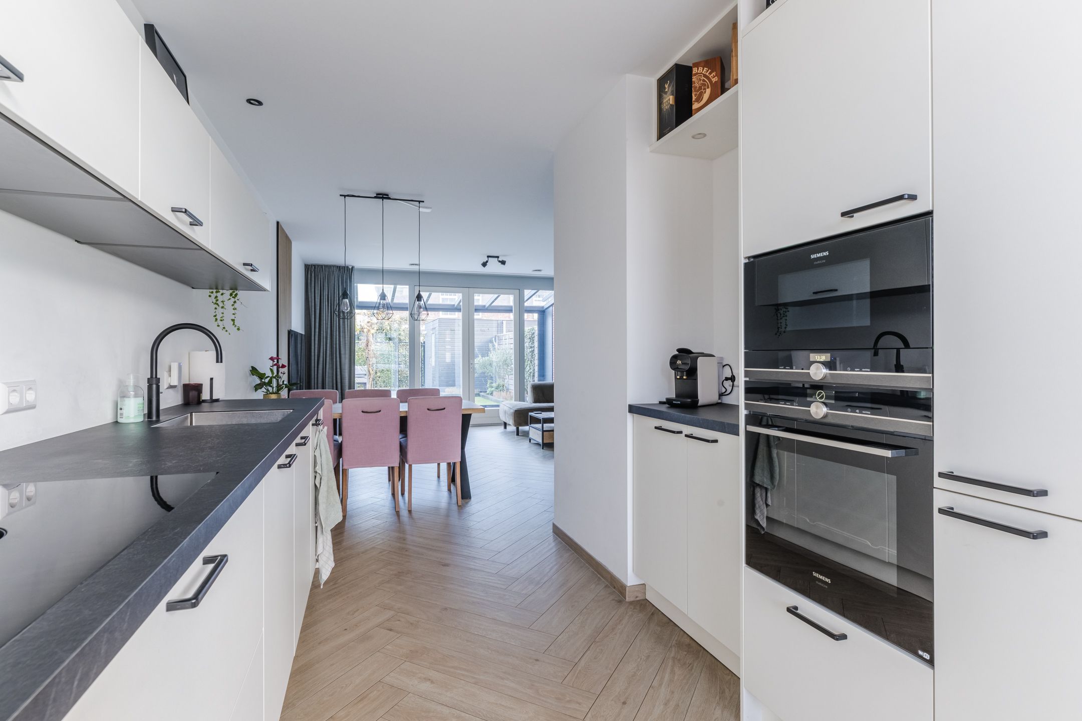 Foto 9 van Bernard Leenestraat 80