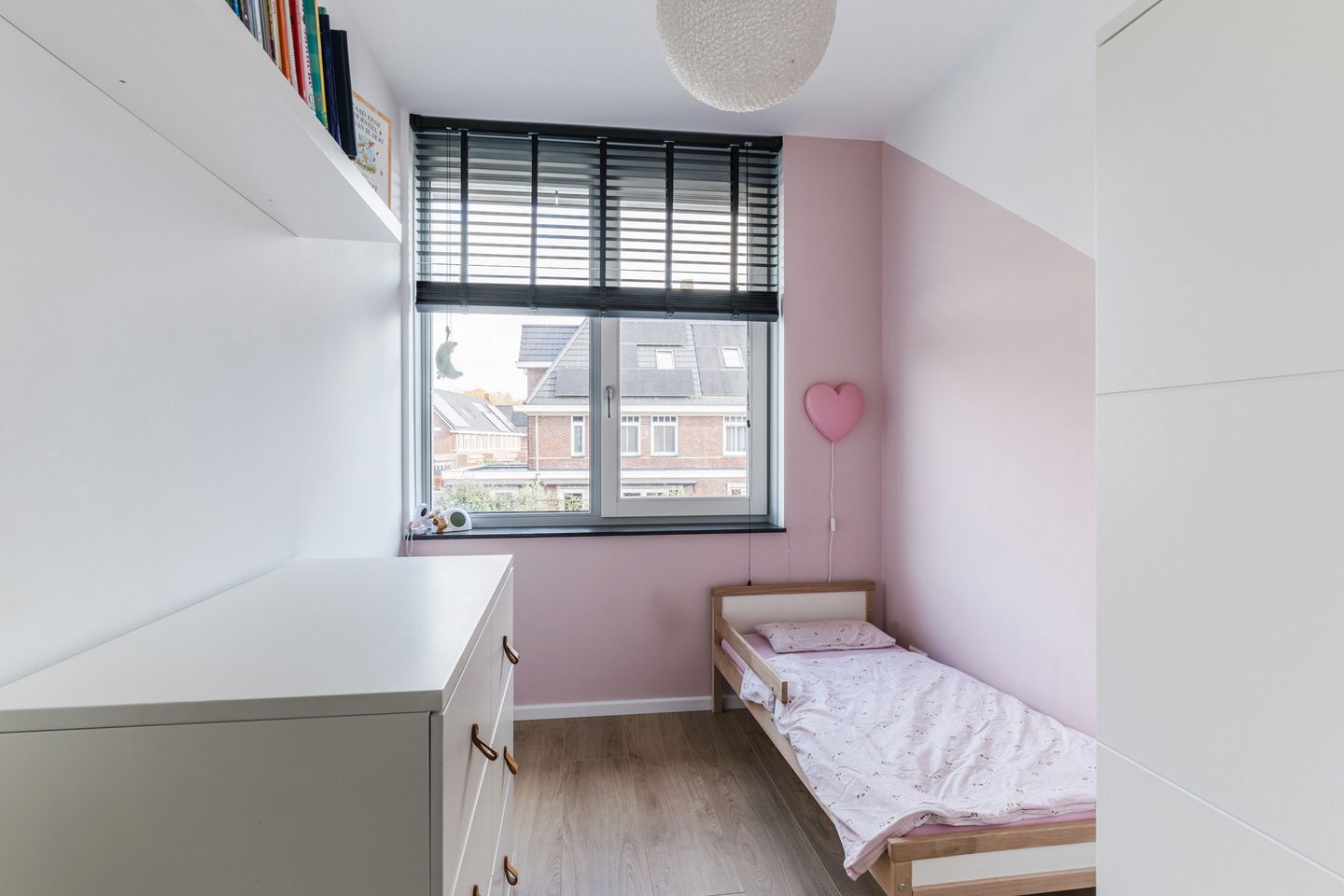 Foto 20 van Bernard Leenestraat 80