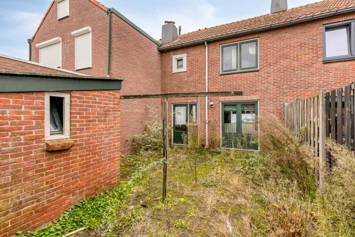 Foto 26 van Burg Moorsstraat 34