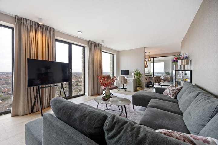 Foto 8 van Waalbandijk 501