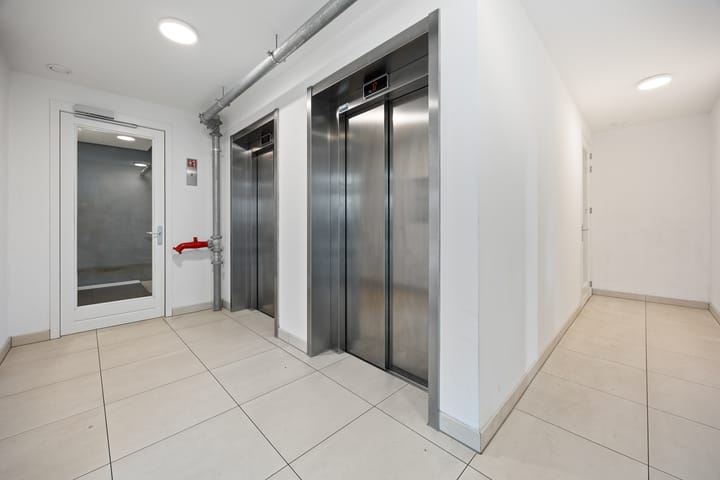 Foto 45 van Waalbandijk 501