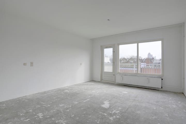 Photo 4 of Oetgensstraat 69