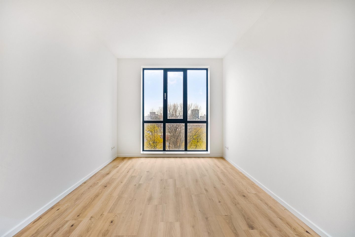 Foto 14 van Rijnlandlaan 279