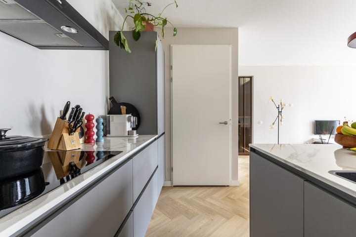 Photo 22 of Lia Doranastraat 10