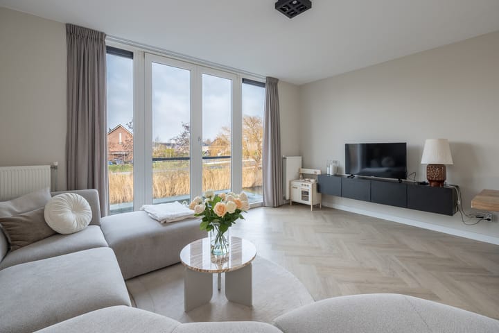 Foto 9 van Asterixstraat 81