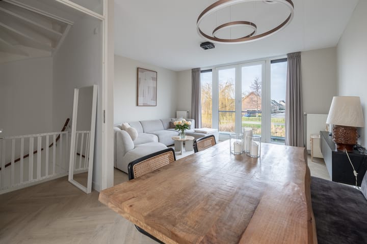 Foto 15 van Asterixstraat 81