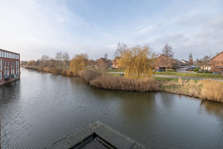 Foto 16 van Asterixstraat 81