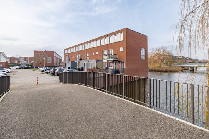 Foto 37 van Asterixstraat 81