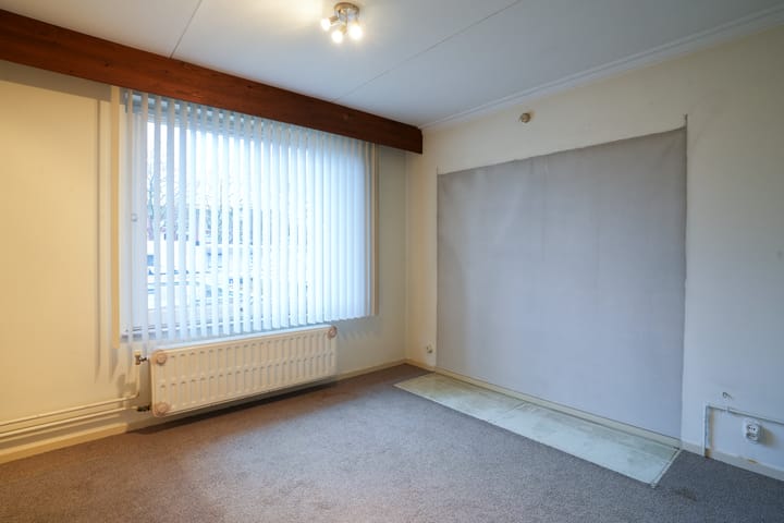 Foto 12 van Stikkerstraat 15