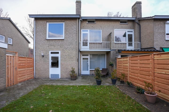 Foto 20 van Stikkerstraat 15