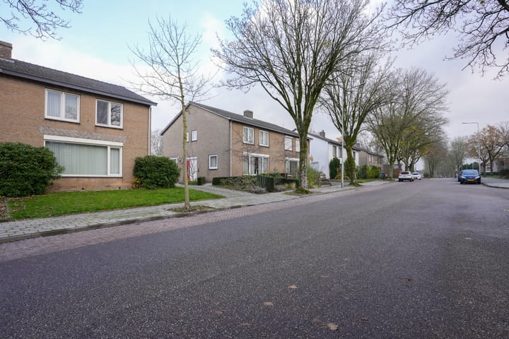 Foto 25 van Stikkerstraat 15