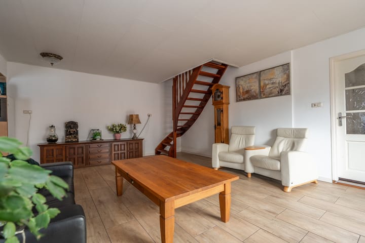 Photo 3 of Zuiderdiep 352