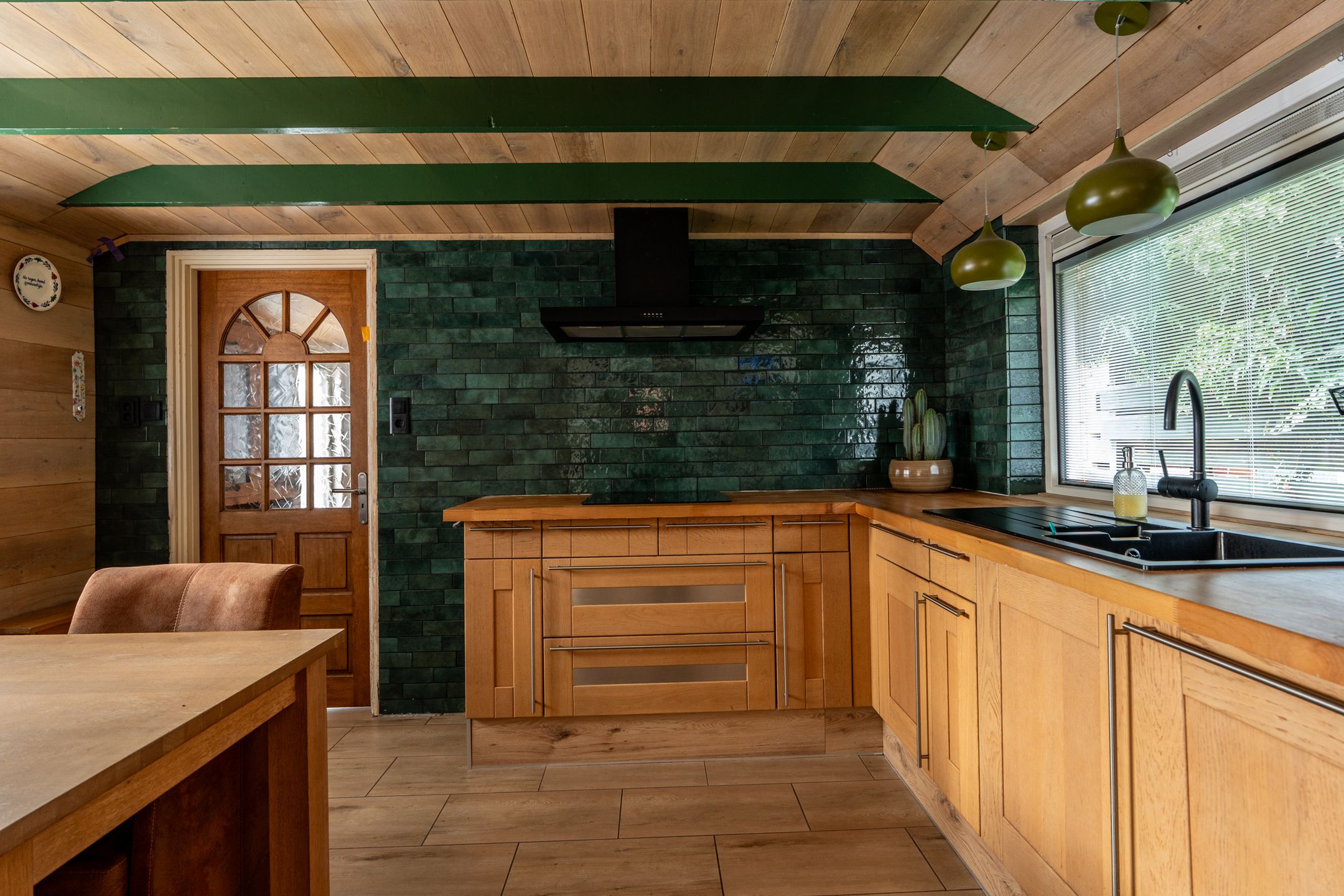 Photo 6 of Zuiderdiep 352