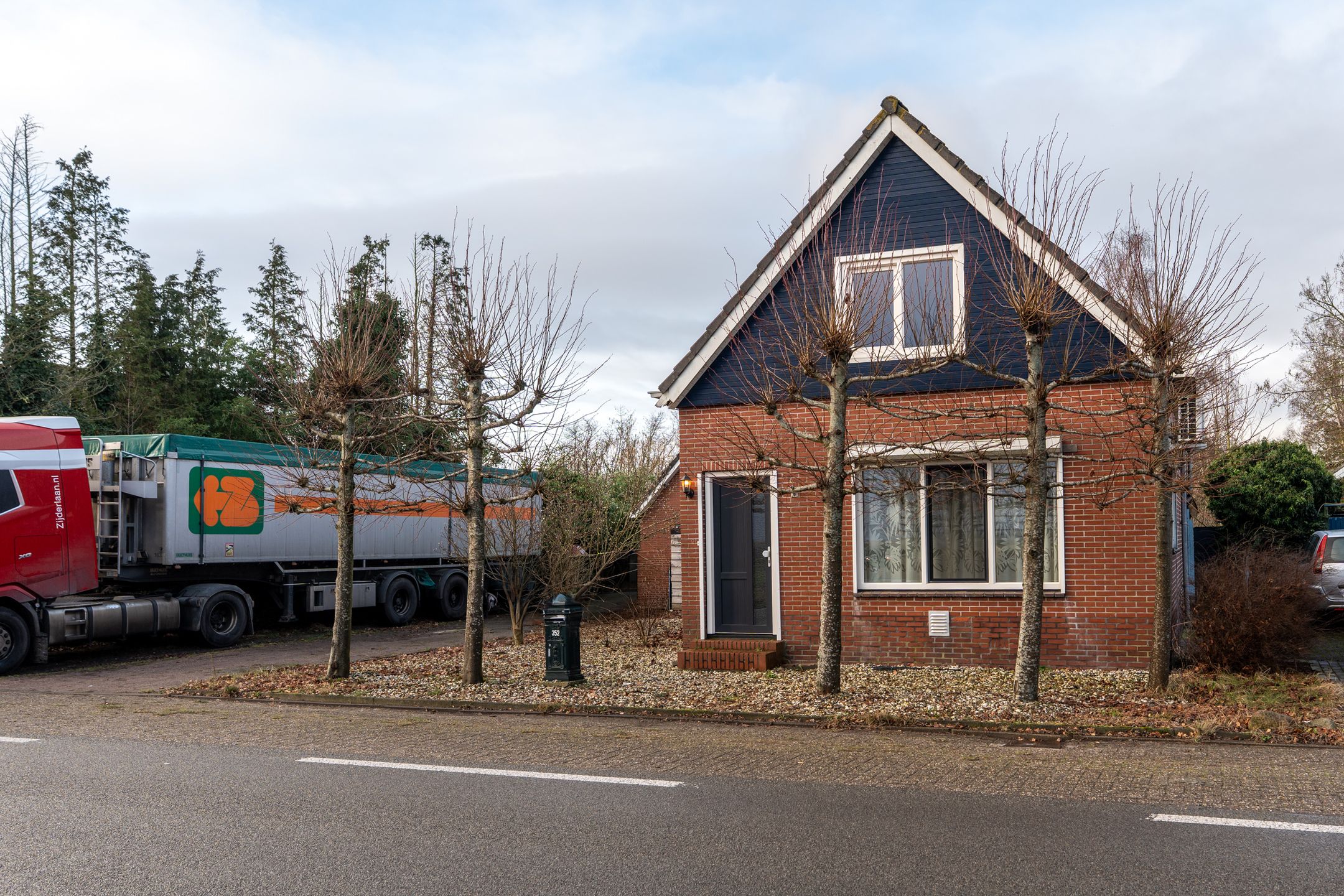 Photo 30 of Zuiderdiep 352