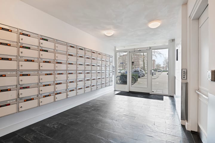 Foto 12 van de Greide 83