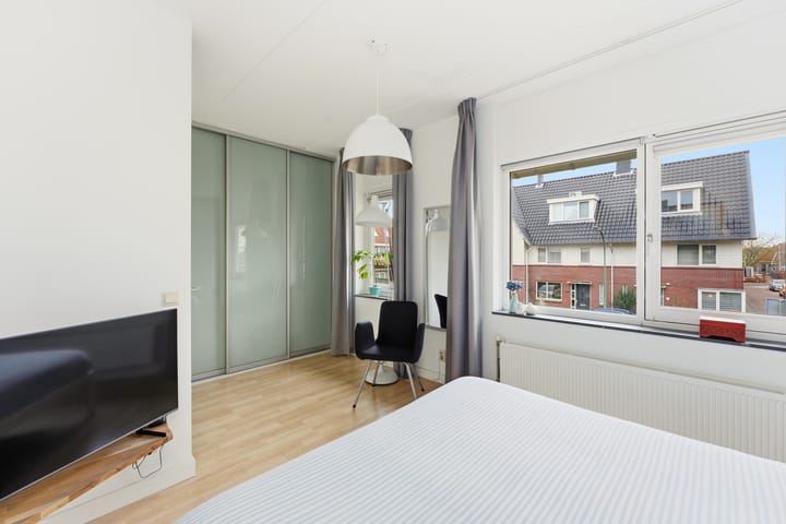 Foto 24 van Kloosstraat 8