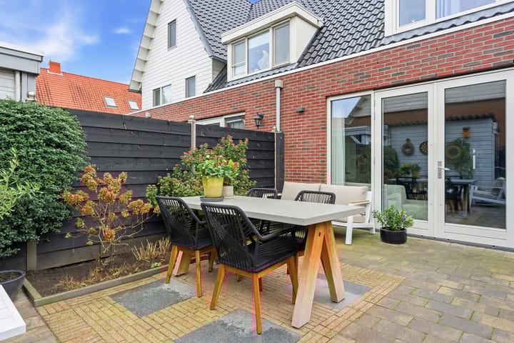 Foto 42 van Kloosstraat 8