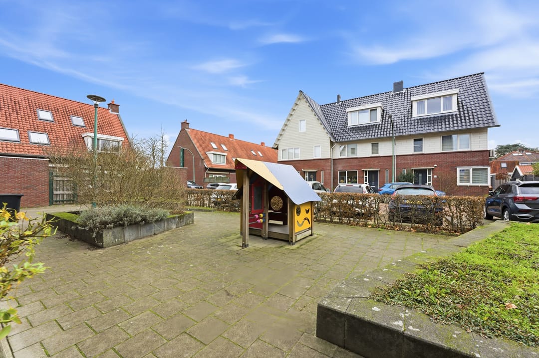 Photo 43 of Kloosstraat 8