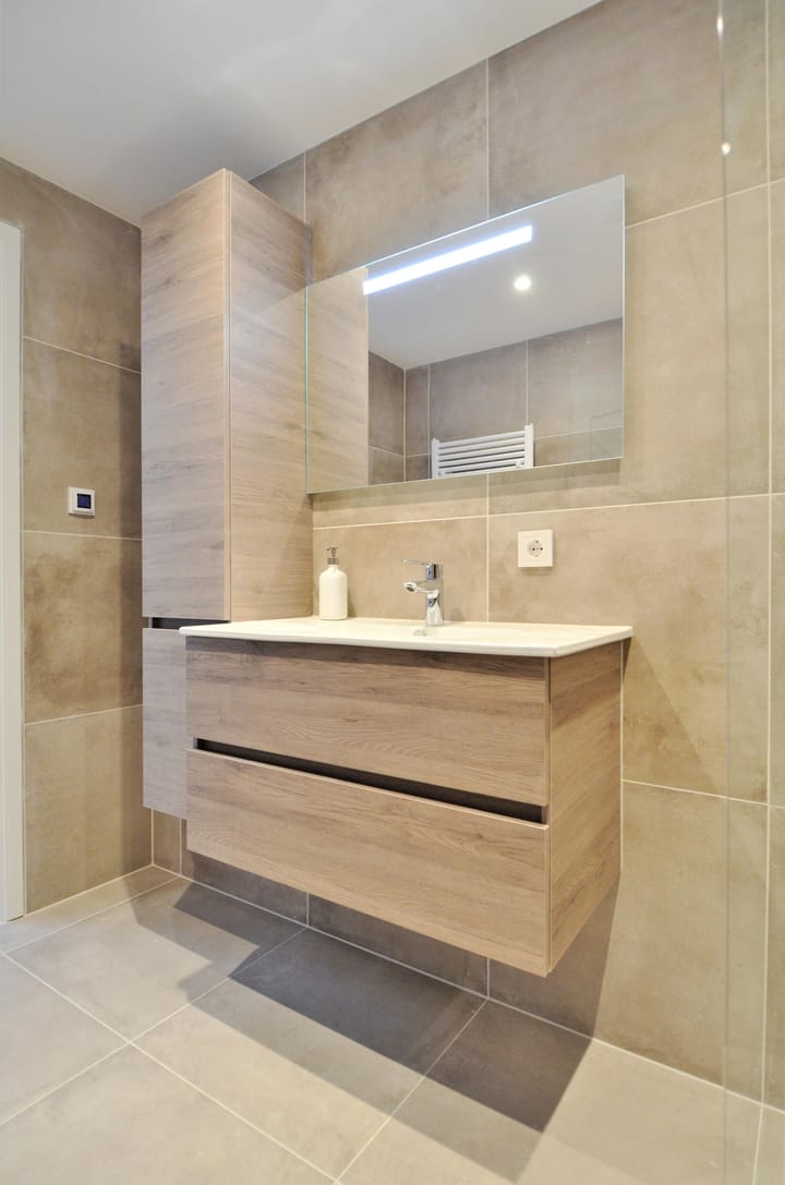 Photo 63 of Wallestein 61