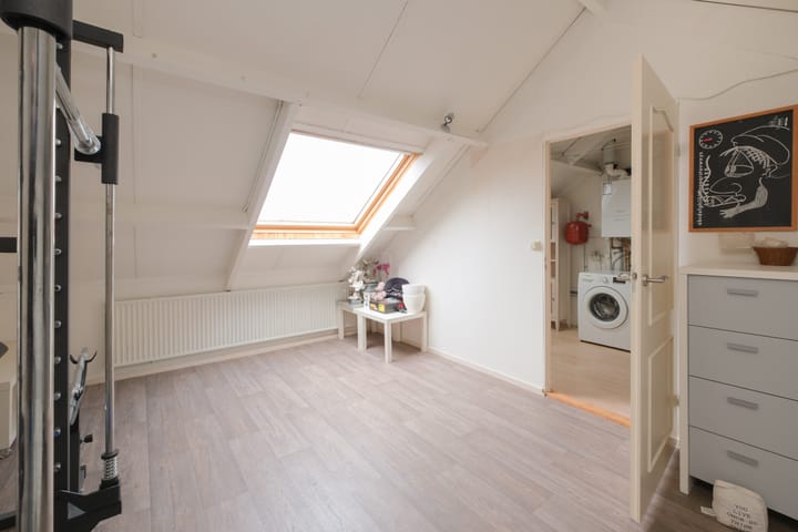 Foto 18 van Hoxwier 1