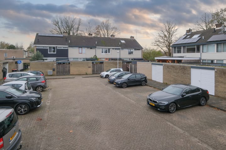 Foto 22 van Hoxwier 1