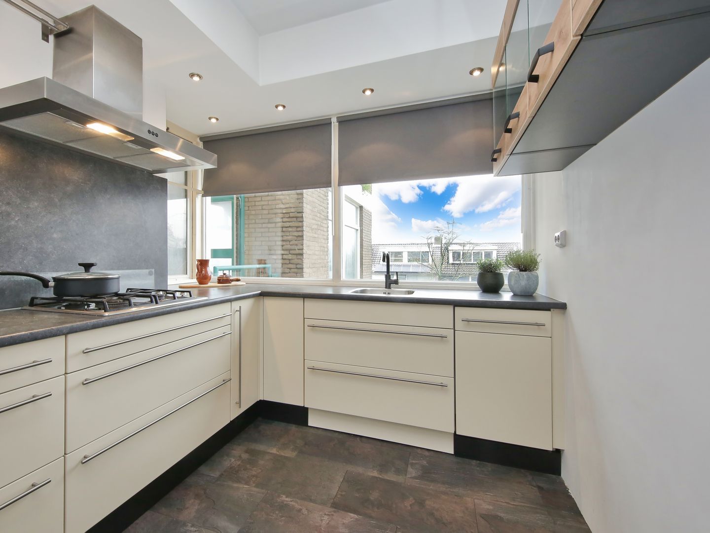 Foto 19 van Engelandlaan 324