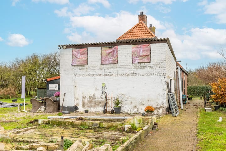 Photo 41 of Liniestraat 8