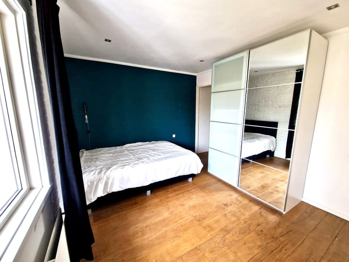 Foto 12 van Leenderweg 219