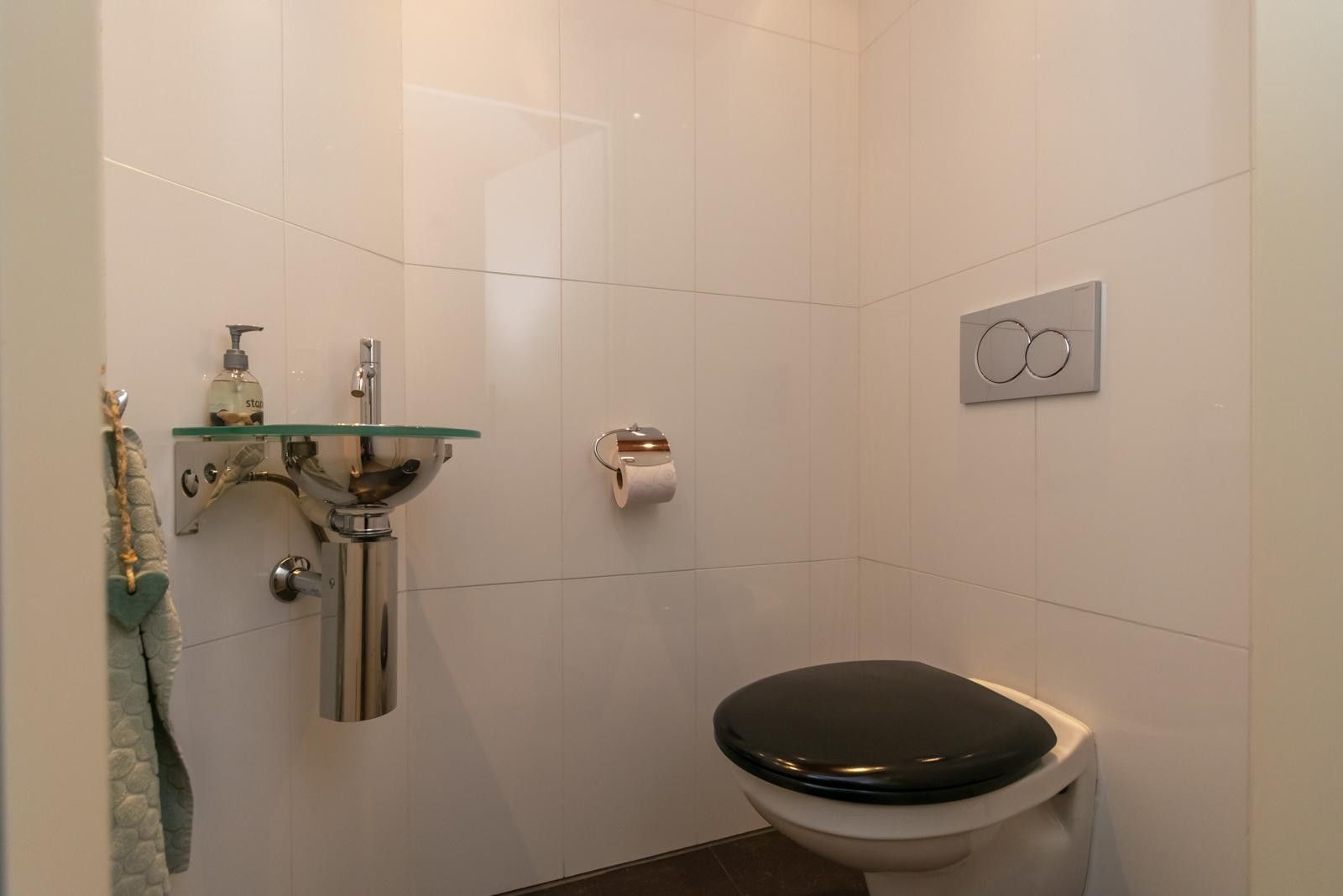 Photo 21 of De Oostmaden 7