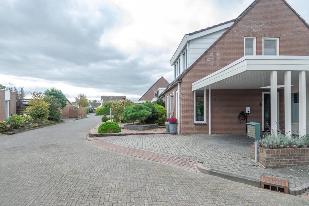 Photo 53 of De Oostmaden 7