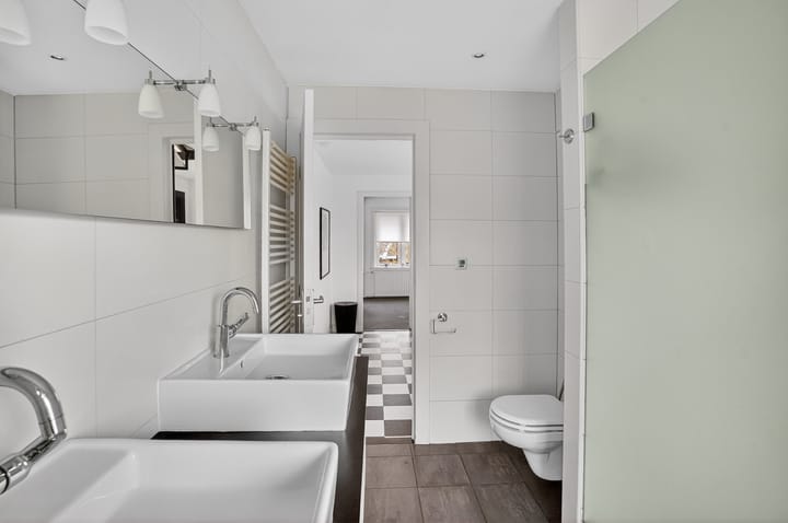 Photo 24 of Leeuwerikstraat 50