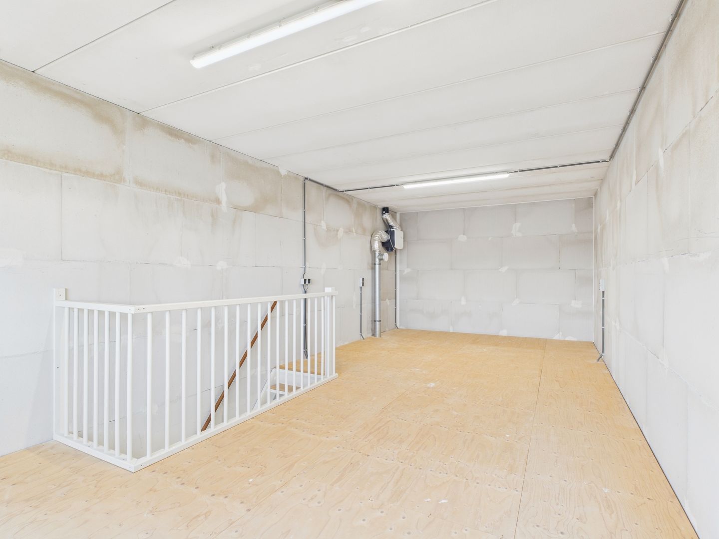 Bekijk foto 5 van Argon 14-A3