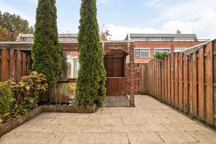 Photo 14 of Galjoen 22