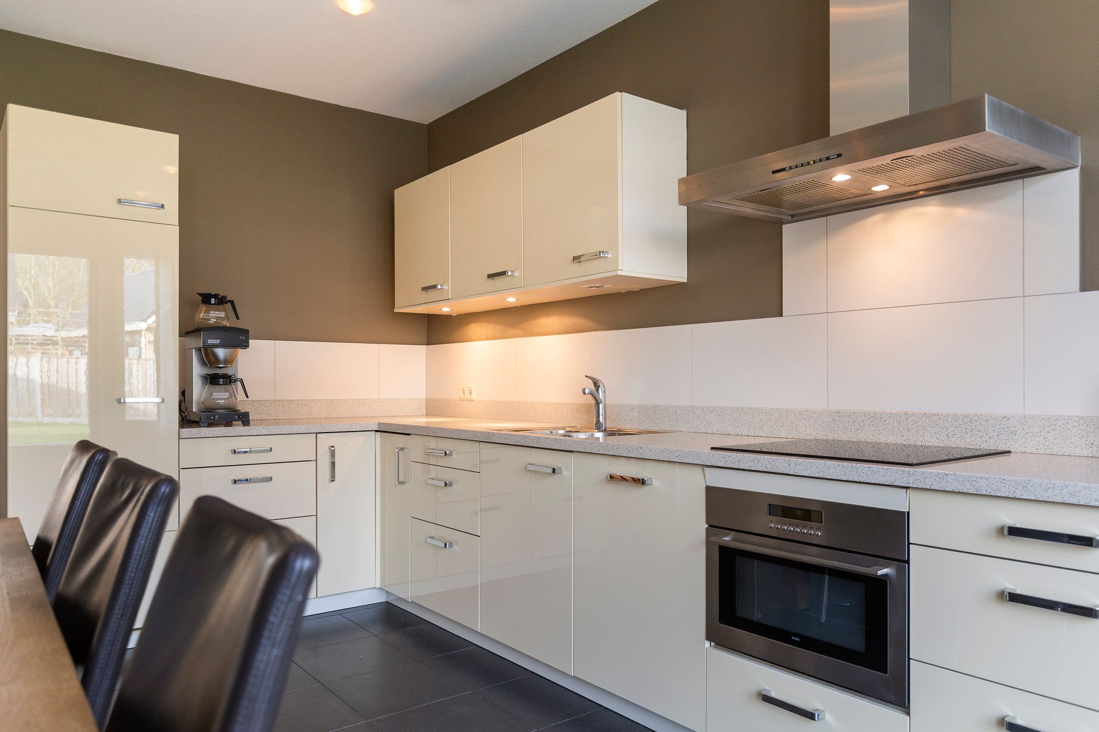 Foto 12 van Scholtensstraat 5