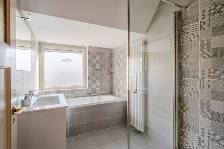 Photo 22 of Johan de Wittstraat 14