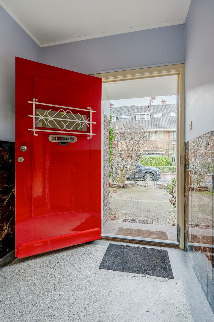 Photo 35 of Johan de Wittstraat 14