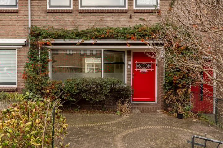 Photo 3 of Johan de Wittstraat 14