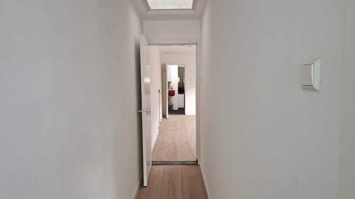 Photo 17 of Oranje Nassaustraat 21